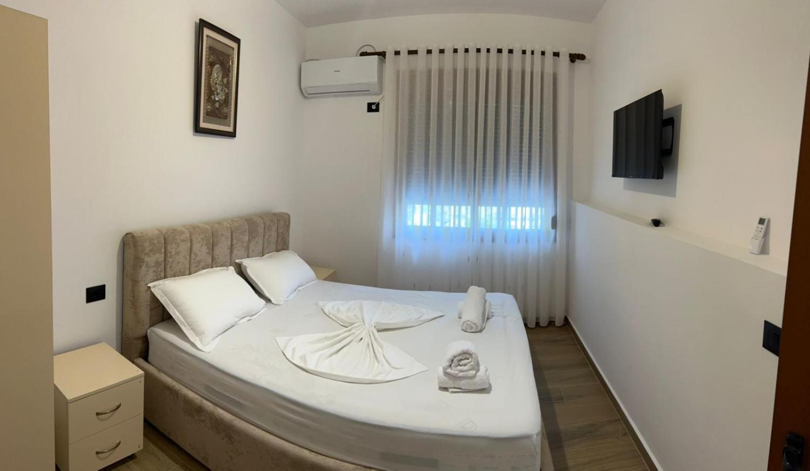 Guesthouse Vlorë Exteriör bild